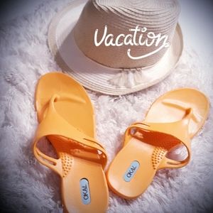 Oka-b sandals Euc